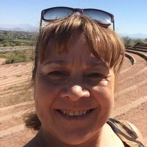 Meet your Posher, Veronica